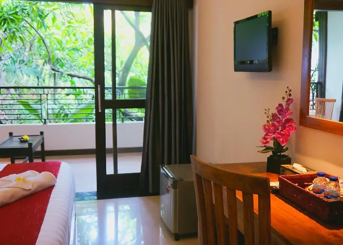Hotel Pendawa Gapura Kuta 2*
