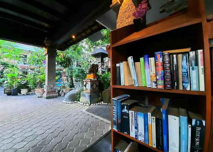Hotel Pendawa Gapura Kuta
